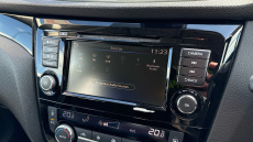 Nissan Qashqai 1.3 DiG-T Acenta Premium 5dr Petrol Hatchback